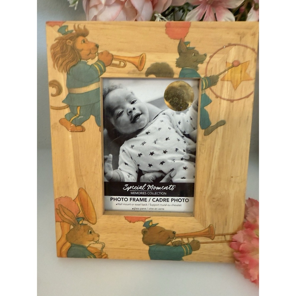 Vintage 80s Fetco Handcrafted Wooden Picture Frame With Animals Nursery Baby New